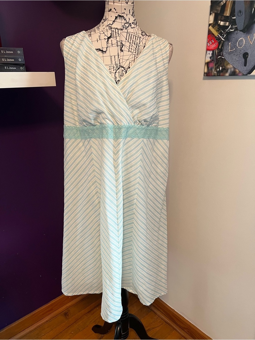 Studio 1940 Pastel Blue and White Striped Plus Size Midi Dress NWT - Picture 1 of 11